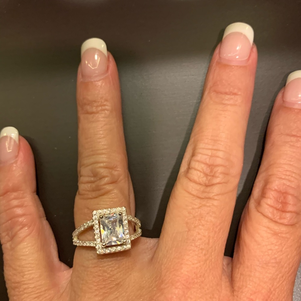 Emerald Cut Ring - image 2